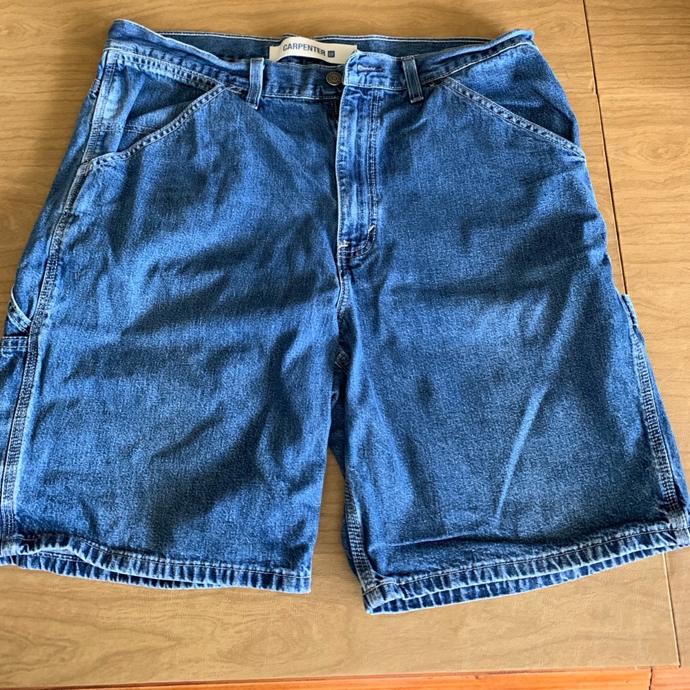 GAP Men’s shorts